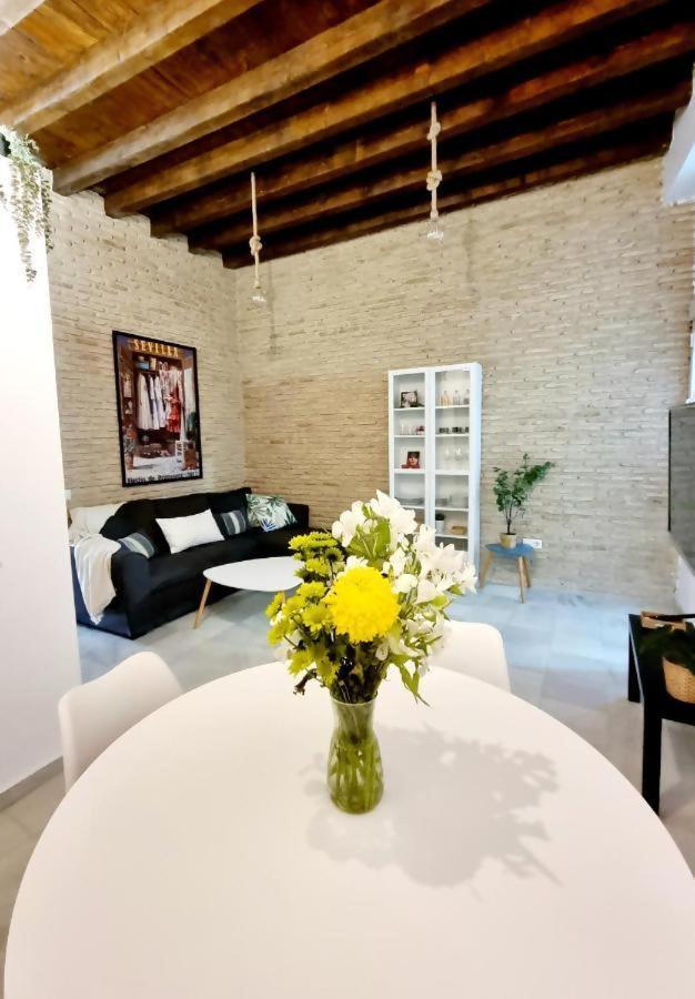 Mercado De Triana By Rt Apartments, Seville